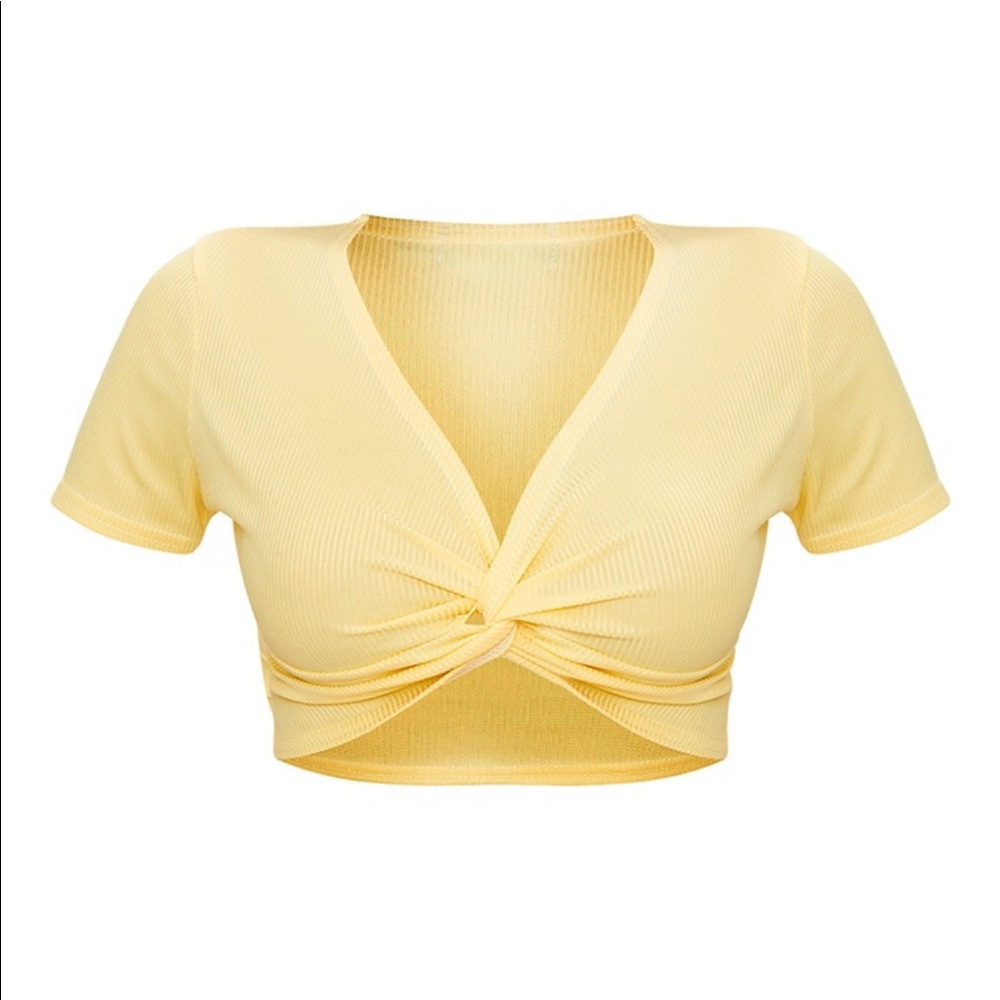 Yellow short sleeve crop top